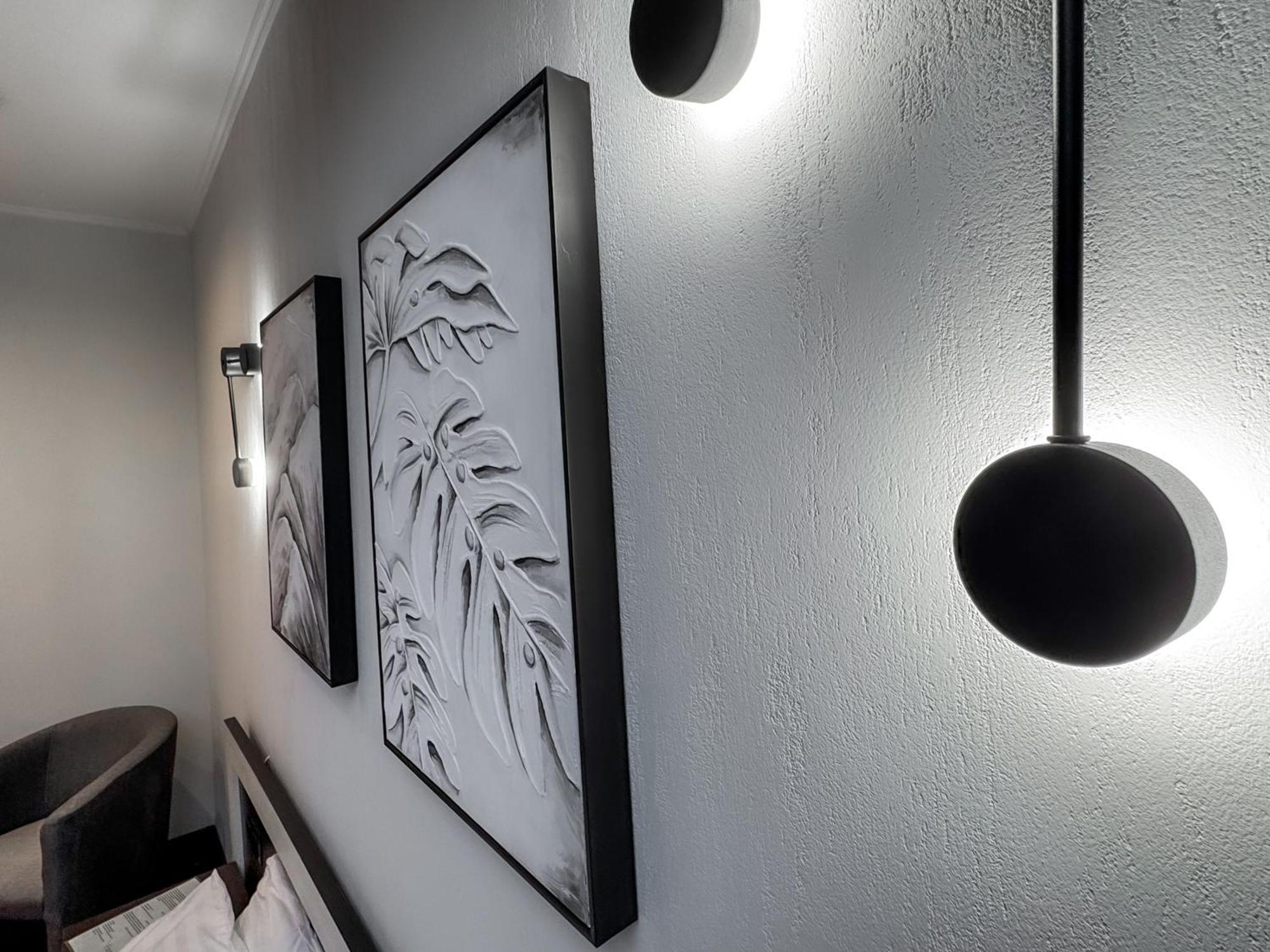 Apartments On Zaliznychna 49 Ivano-Frankivsk Luaran gambar